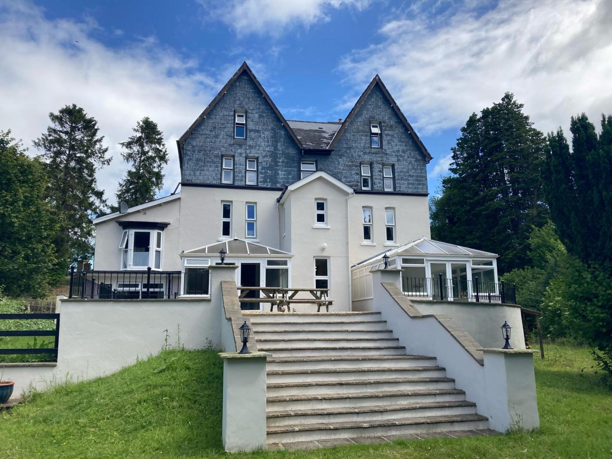 Serenity House Wales Llangammarch Wells Exterior photo
